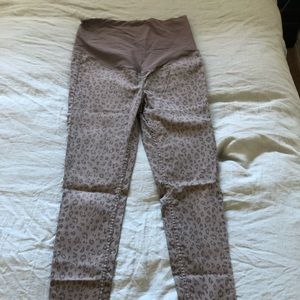 H&M Maternity Jeans